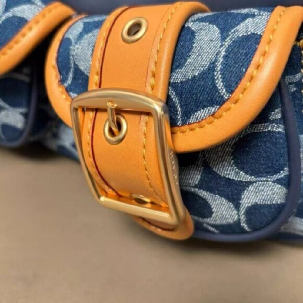 Coach Navy and Tan Shoulder Bag - Picture 7 of 9